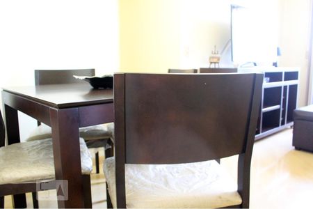 Sala de Jantar de apartamento para alugar com 2 quartos, 45m² em Jardim Santa Teresinha, São Paulo