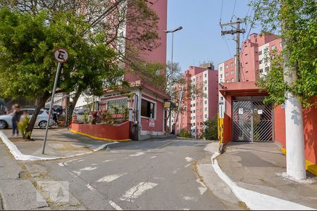 Apartamento para alugar com 71m², 2 quartos e 1 vagaFachada do Condomínio