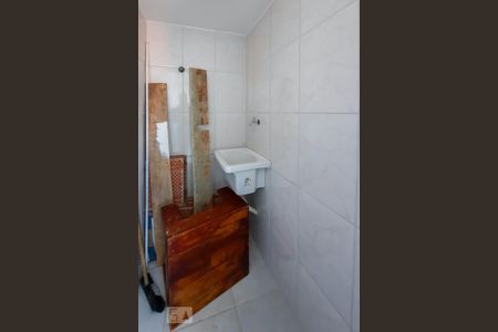 Apartamento para alugar com 71m², 2 quartos e 1 vagaÁrea de Serviço