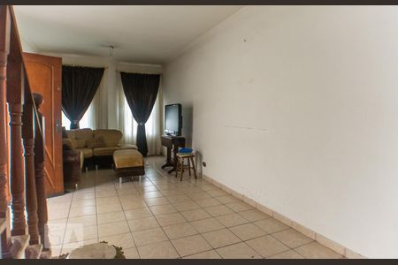 Sala de casa à venda com 4 quartos, 240m² em Vila Mazzei, São Paulo