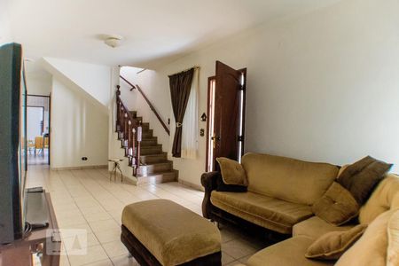 Sala de casa à venda com 4 quartos, 240m² em Vila Mazzei, São Paulo