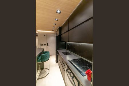 Apartamento à venda com 120m², 2 quartos e 2 vagasCozinha