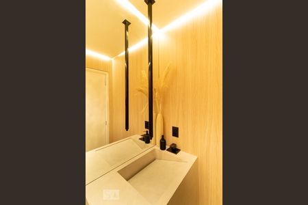 Apartamento à venda com 120m², 2 quartos e 2 vagasLavabo