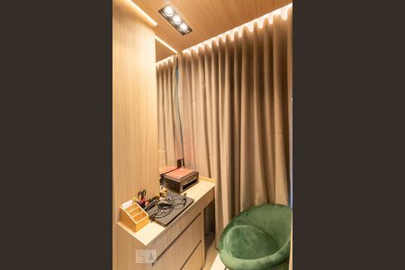 Apartamento à venda com 120m², 2 quartos e 2 vagasSuíte - escritório