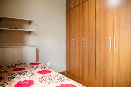 Quarto 1 de apartamento para alugar com 3 quartos, 190m² em Camargos, Belo Horizonte