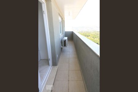 Apartamento para alugar com 75m², 2 quartos e 3 vagas Apartamento para alugar com 75m², 2 quartos e 3 vagasSacada