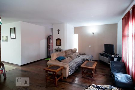 Sala de casa à venda com 3 quartos, 490m² em Jardim Consorcio, São Paulo