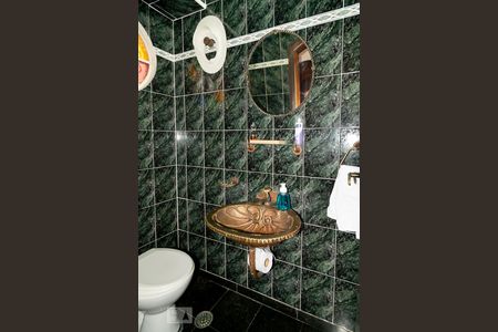 Lavabo de casa à venda com 3 quartos, 490m² em Jardim Consorcio, São Paulo