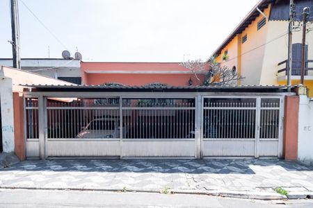 Casa à venda com 490m², 3 quartos e 4 vagasFachada