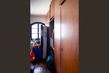 Casa à venda com 490m², 3 quartos e 4 vagasQuarto 2