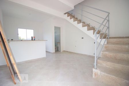 Sala de casa para alugar com 2 quartos, 70m² em Chácaras Santa Martha, Várzea Paulista