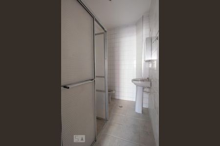 Banheiro de apartamento para alugar com 1 quarto, 68m² em Liberdade, São Paulo