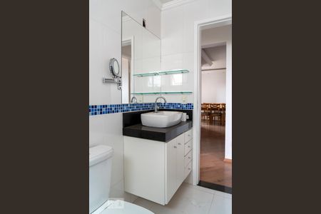 Apartamento para alugar com 67m², 2 quartos e 1 vagaBanheiro