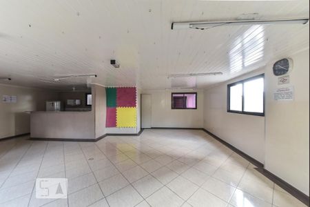 Apartamento para alugar com 67m², 2 quartos e 1 vagaÁrea comum - Salão de festas