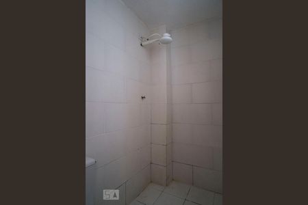 Banheiro de apartamento à venda com 1 quarto, 42m² em Tristeza, Porto Alegre