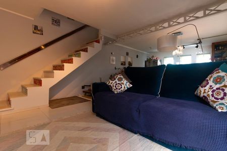 Sala de casa à venda com 3 quartos, 220m² em Indianópolis, São Paulo