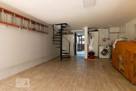 Casa à venda com 220m², 3 quartos e 4 vagasGaragem