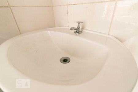 Banheiro - Pia de kitnet/studio para alugar com 1 quarto, 28m² em Brás, São Paulo