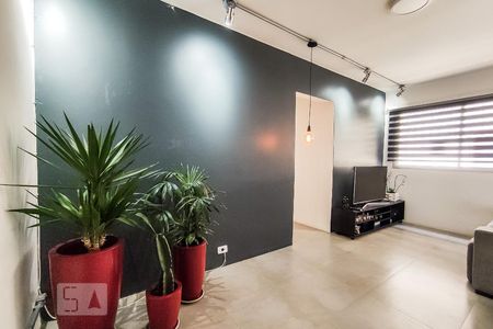 Sala de apartamento para alugar com 2 quartos, 68m² em Chácara Agrindus, Taboão da Serra