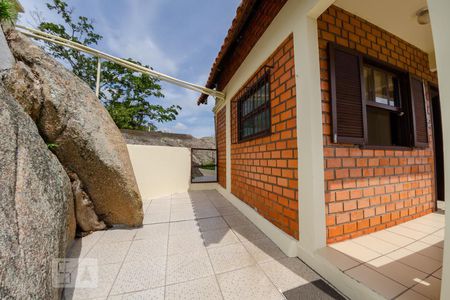Casa para alugar com 85m², 2 quartos e 1 vagaEspaço externo