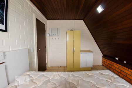 Quarto 1 de casa para alugar com 2 quartos, 85m² em Ponta das Canas, Florianópolis