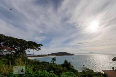 Casa para alugar com 85m², 2 quartos e 1 vagaPraia