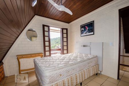 Quarto 1 de casa para alugar com 2 quartos, 85m² em Ponta das Canas, Florianópolis