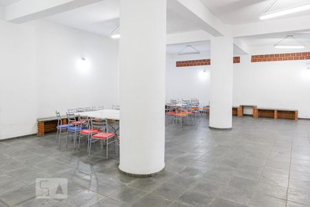 Apartamento para alugar com 100m², 2 quartos e 1 vagaSalão de Festas