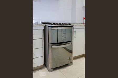 Apartamento para alugar com 100m², 2 quartos e 1 vagaFogão