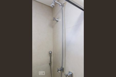 Apartamento para alugar com 100m², 2 quartos e 1 vagaChuveiro