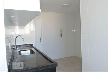 Apartamento à venda com 90m², 2 quartos e 1 vagaCozinha e Área de Serviço
