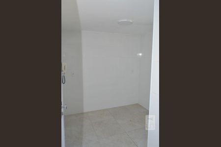 Apartamento à venda com 90m², 2 quartos e 1 vagaCozinha e Área de Serviço