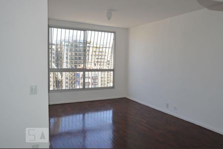 Sala de apartamento à venda com 2 quartos, 90m² em Icaraí, Niterói