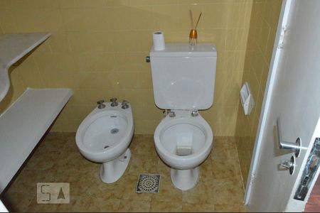 Apartamento à venda com 90m², 2 quartos e 1 vagaBanheiro Social