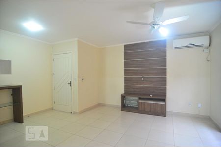 Sala 1 de casa à venda com 4 quartos, 511m² em Niterói, Canoas