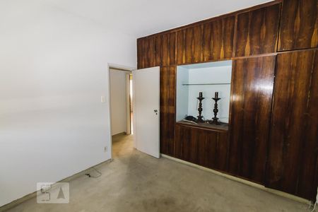 Apartamento à venda com 164m², 4 quartos e 2 vagasQuarto 1