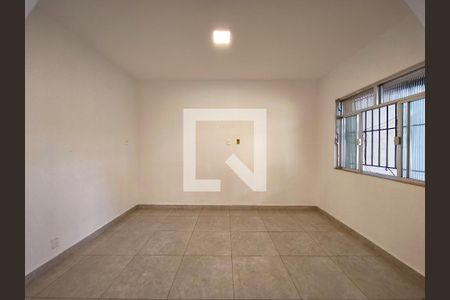 Sala de casa para alugar com 4 quartos, 282m² em São Cristóvão, Rio de Janeiro