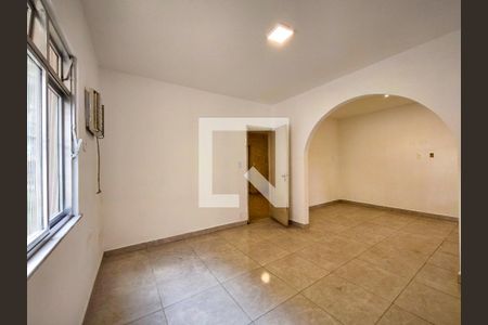 Sala de casa para alugar com 4 quartos, 282m² em São Cristóvão, Rio de Janeiro