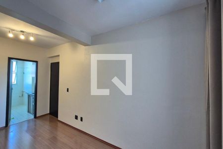Sala / Quarto  de kitnet/studio para alugar com 1 quarto, 33m² em Botafogo, Campinas