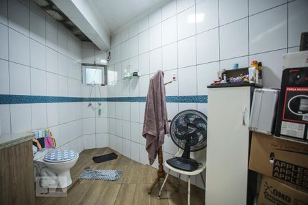 Casa à venda com 300m², 4 quartos e 5 vagas Casa à venda com 300m², 4 quartos e 5 vagasBanheiro Suite