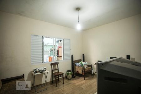 Casa à venda com 300m², 4 quartos e 5 vagas Casa à venda com 300m², 4 quartos e 5 vagasQuarto 3