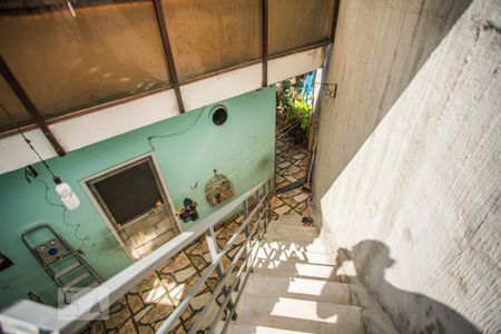 Casa à venda com 300m², 4 quartos e 5 vagas Casa à venda com 300m², 4 quartos e 5 vagasEscadas - Terraço