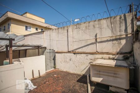 Casa à venda com 300m², 4 quartos e 5 vagas Casa à venda com 300m², 4 quartos e 5 vagasTerraço