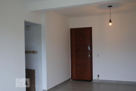 Sala de apartamento para alugar com 2 quartos, 60m² em Barra da Tijuca, Rio de Janeiro