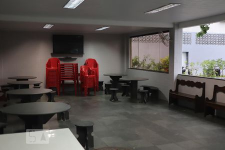 Apartamento para alugar com 60m², 2 quartos e 1 vagaÁrea comum - Salão de festas