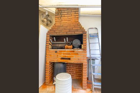 Casa à venda com 150m², 3 quartos e 2 vagas Casa à venda com 150m², 3 quartos e 2 vagasTerraço/Churrasqueira