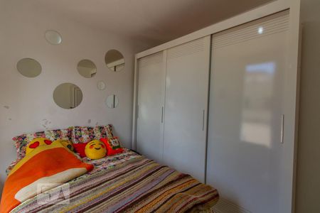 Casa à venda com 150m², 3 quartos e 2 vagas Casa à venda com 150m², 3 quartos e 2 vagasQuarto 3