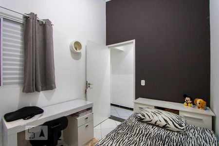 Apartamento à venda com 94m², 3 quartos e 2 vagasQuarto 2