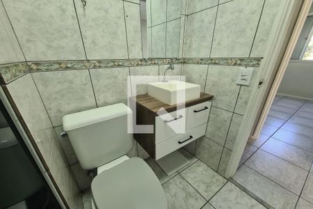 Banheiro de apartamento à venda com 2 quartos, 60m² em Jardim Santa Terezinha (zona Leste), São Paulo