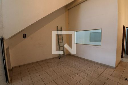 Casa 1 - Sala de casa à venda com 5 quartos, 170m² em Jardim Paulista, Guarulhos